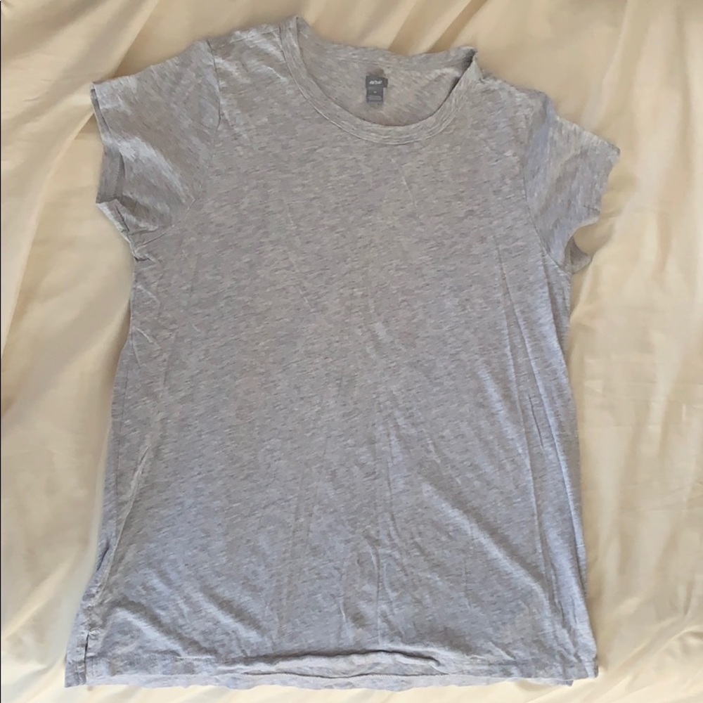 Grey Women’s American Eagle T-Shirt